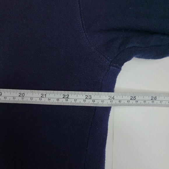 UConn Huskies Embroidered Crewneck Sweatshirt Size XL - Picture 5 of 7